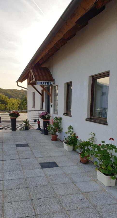 Mainstern Hotel Schonungen Kültér fotó